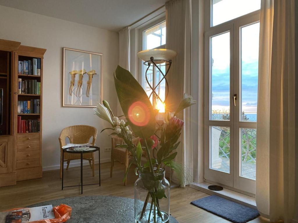 Villa Seeblick Warnemuende - Fewo Mit Meerblick Und Balkon Direkt Am Strand Fuer 2-4 Pers Rostock Exterior foto